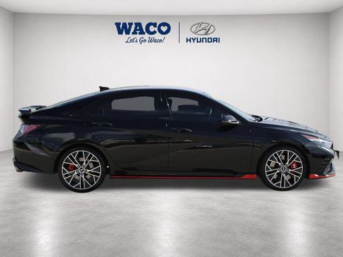 Used 2022 Hyundai Elantra N FWD image 9