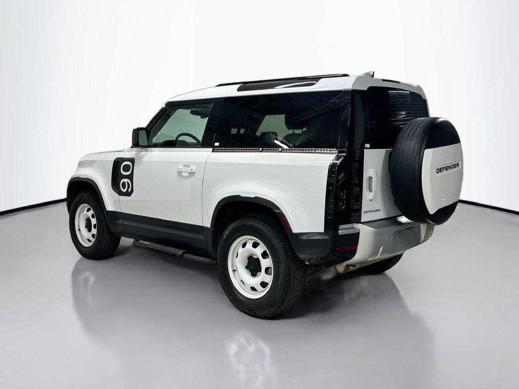 Used 2024 Land Rover Defender 90 S AWD/4WD image 3