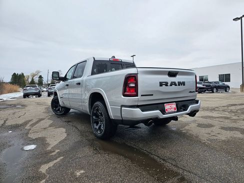 New 2026 RAM 1500 4x4 Crew Cab image 6