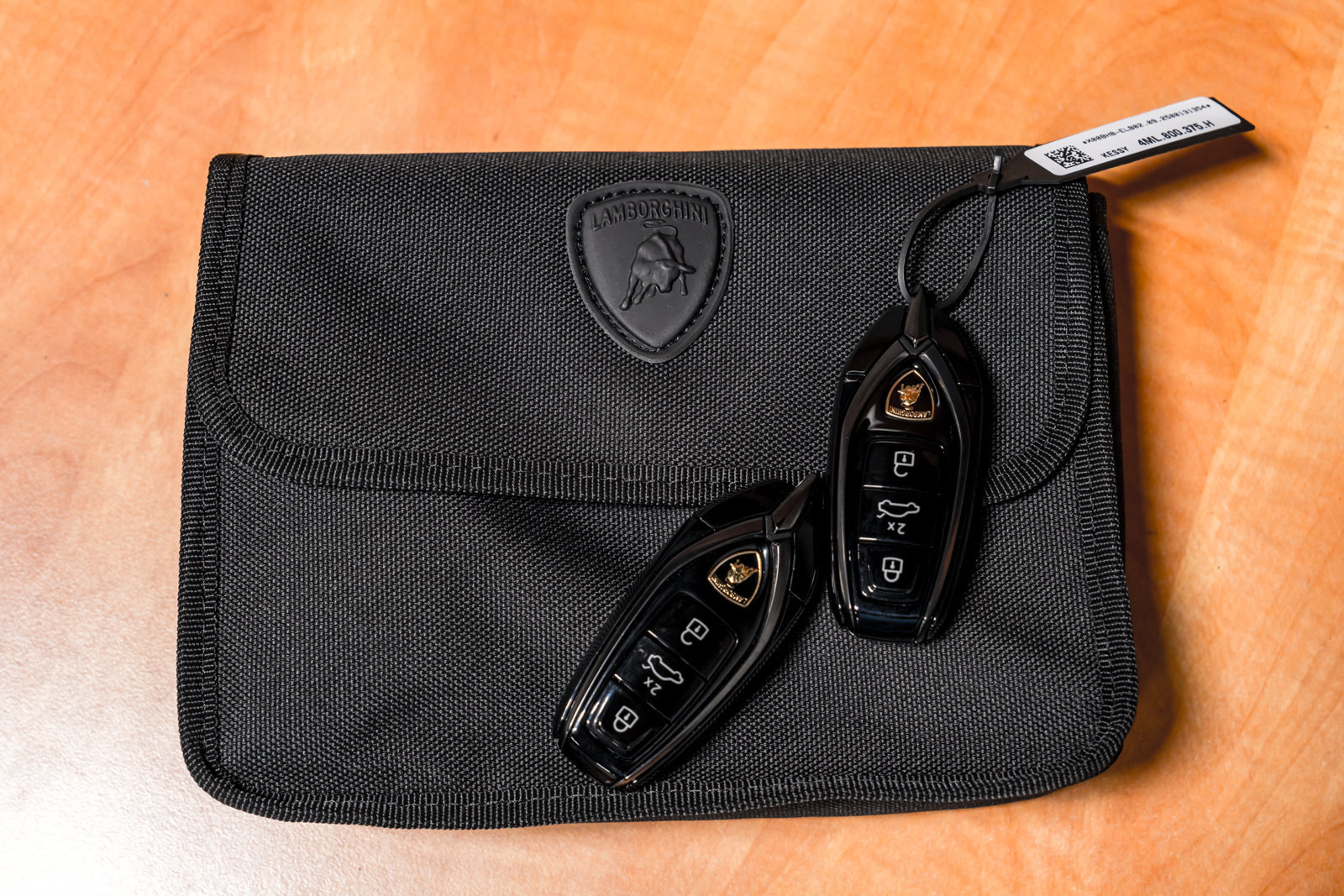 Used 2025 Lamborghini Urus SE AWD/4WD image 87