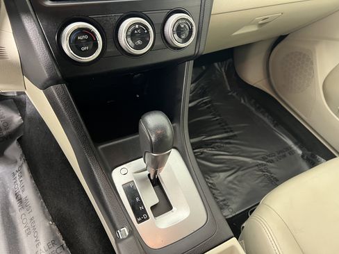 Used 2014 Subaru Crosstrek Touring image 32