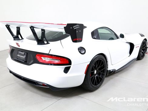 Used 2017 Dodge Viper ACR w/ Extreme Aero Package RWD image 8