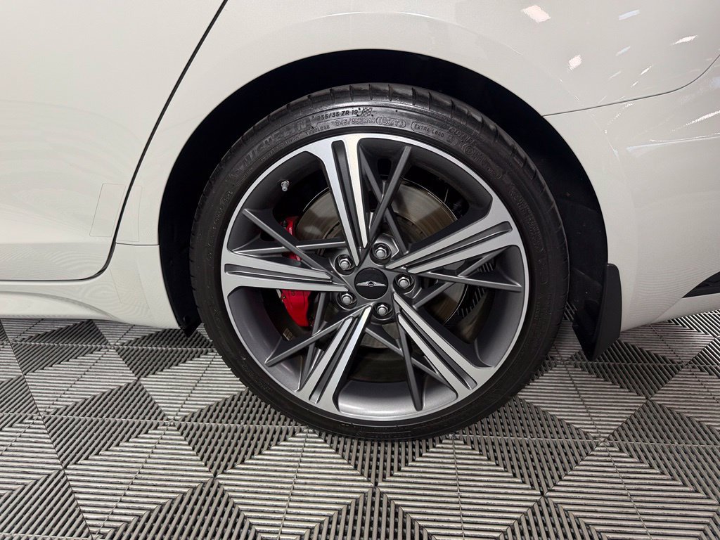 Used 2025 Genesis G70 3.3T Advanced RWD image 12