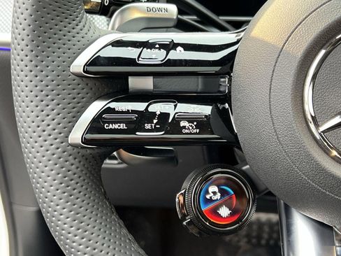 New 2025 Mercedes-Benz GLC 63 AMG S image 32