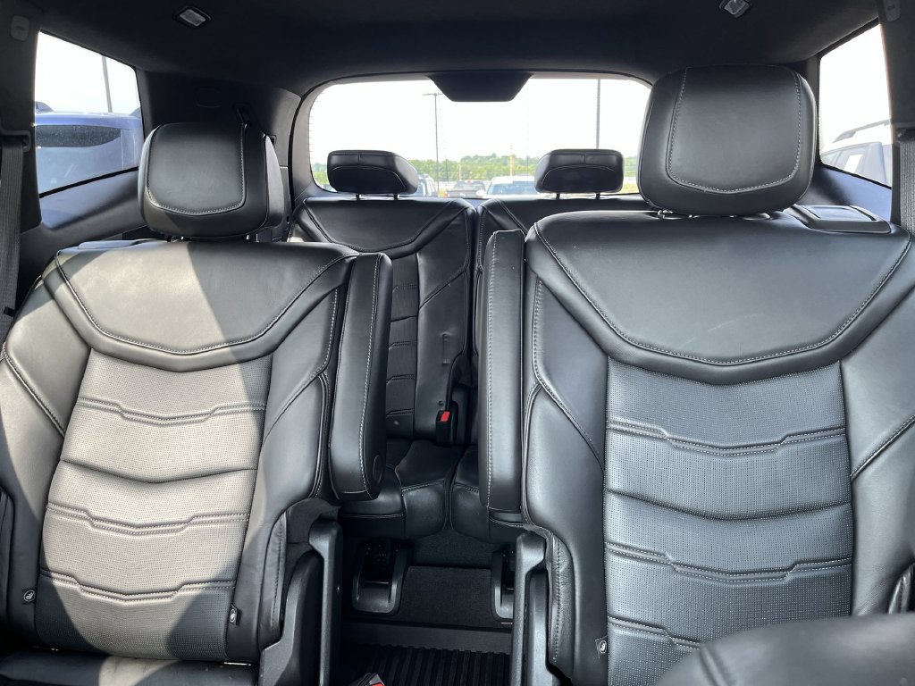 Used 2021 Cadillac XT6 Sport w/ Platinum Package AWD/4WD image 25