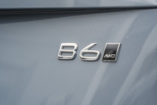 Certified 2023 Volvo XC90 B6 Plus w/ Protection Package Premier AWD/4WD image 10