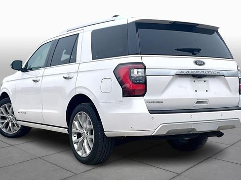 Used 2019 Ford Expedition Platinum image 11