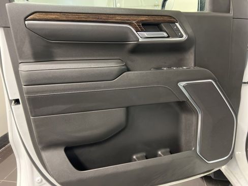 Used 2022 GMC Sierra 1500 Elevation image 28