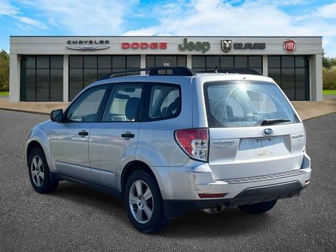 Used 2011 Subaru Forester 2.5X w/ Alloy Wheel Value Pkg AWD/4WD image 5