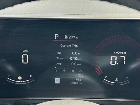 Used 2025 Hyundai Kona SEL FWD image 23