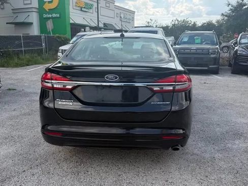 Used 2017 Ford Fusion Energi Titanium FWD image 7