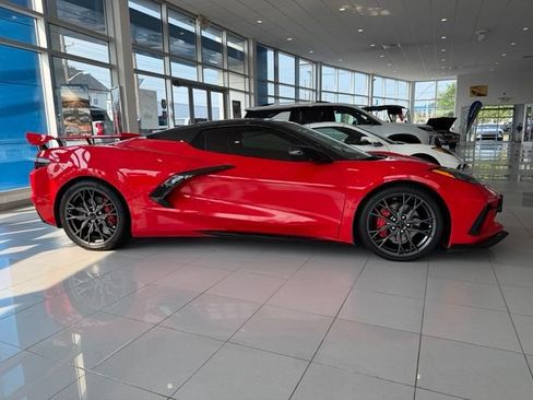 Used 2023 Chevrolet Corvette Stingray Preferred Conv w/ Battery Protection Package RWD image 13