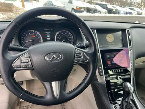 Used 2014 INFINITI Q50 image 22