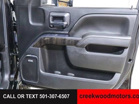 Used 2015 GMC Sierra 2500 Denali w/ Duramax Plus Package AWD/4WD image 43