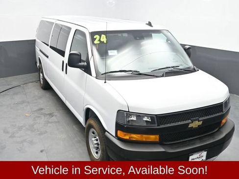 Used 2024 Chevrolet Express 3500 LS RWD image 25