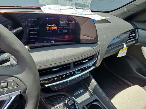 New 2026 Cadillac CT5 V image 14