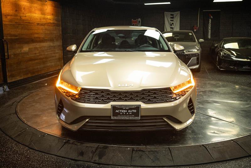 Used 2022 Kia K5 LXS FWD image 4
