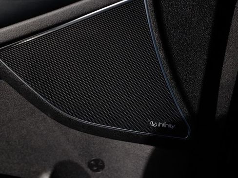 Used 2017 Kia Sorento SX image 55