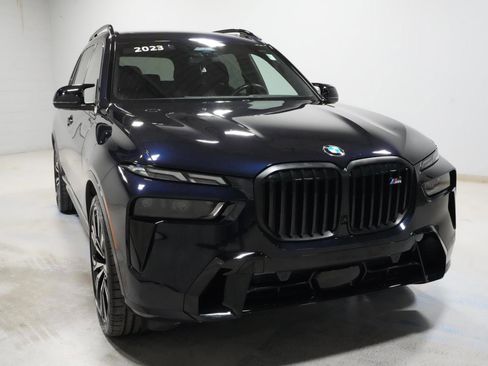 Certified 2023 BMW X7 M60i w/ Executive Package image 14
