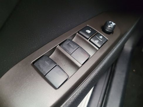 Used 2023 Toyota Camry SE image 27