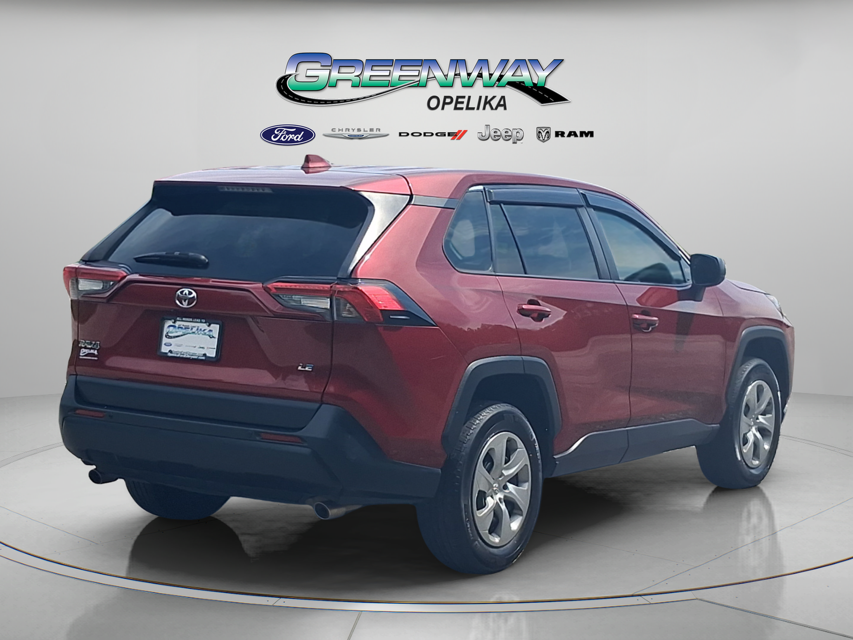 Used 2023 Toyota RAV4 LE FWD image 7
