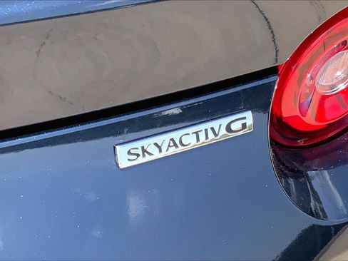 Used 2025 MAZDA MX-5 Miata RF Grand Touring RWD image 9