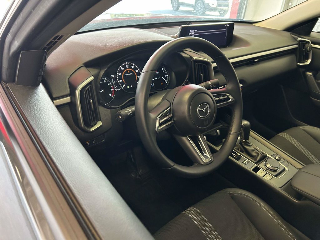 Used 2026 MAZDA CX-50 AWD 2.5 S w/ Preferred Pkg image 12
