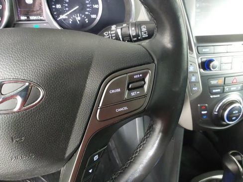 Used 2017 Hyundai Santa Fe Limited w/ Cargo Package AWD/4WD image 25