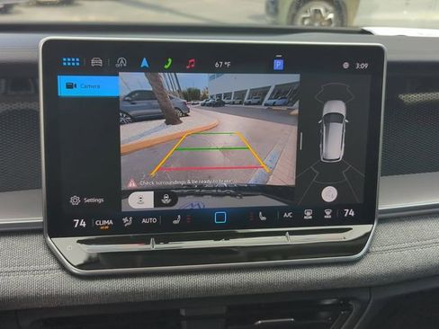 Certified 2025 Volkswagen Tiguan S image 19