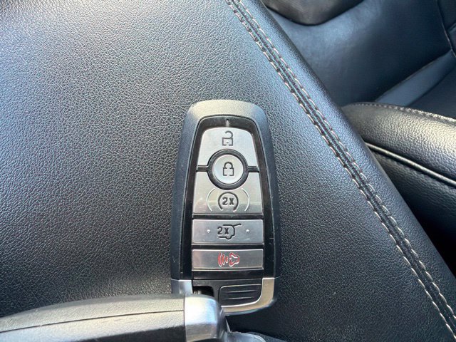 Used 2022 Ford Edge Titanium w/ Equipment Group 301A AWD/4WD image 13