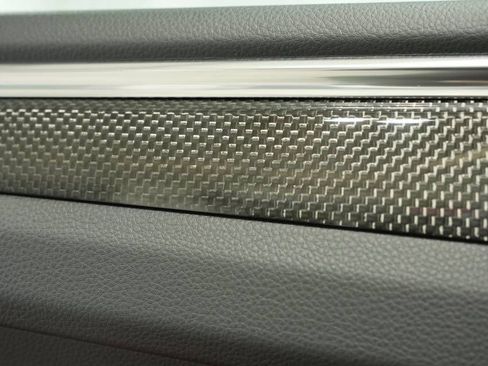 New 2026 Porsche Macan S image 32