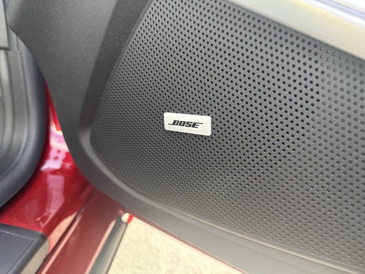 Used 2017 Chevrolet Camaro SS RWD image 32
