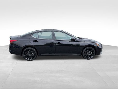 New 2026 Nissan Altima 2.5 SR w/ SR Midnight Edition Package AWD/4WD image 7
