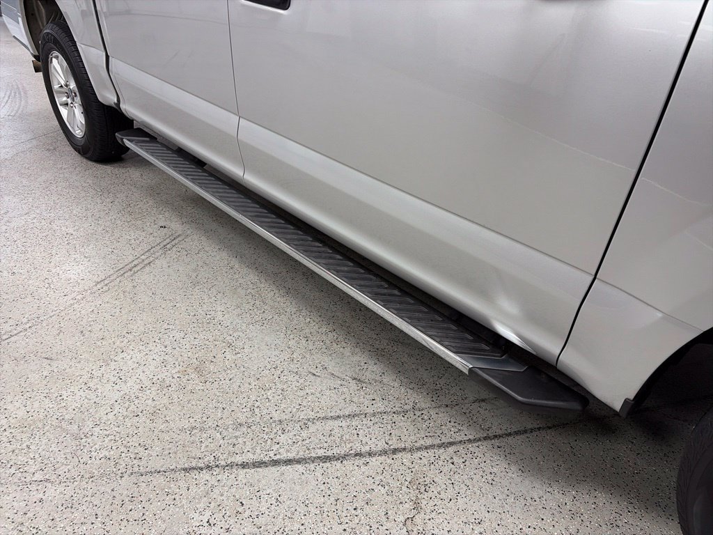 Used 2017 Ford F150 XLT RWD image 2