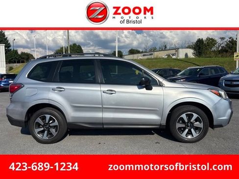 Used 2018 Subaru Forester 2.5i w/ Alloy Wheel Package AWD/4WD image 1