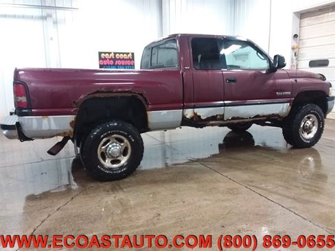 Used 2001 Dodge Ram 2500 Truck 4x4 Quad Cab image 2