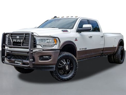 Used 2019 RAM 3500 Limited image 5