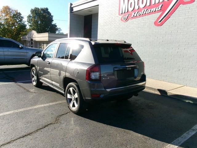Used 2016 Jeep Compass High Altitude AWD/4WD image 8