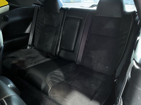 Used 2016 Dodge Challenger SRT Hellcat RWD image 19