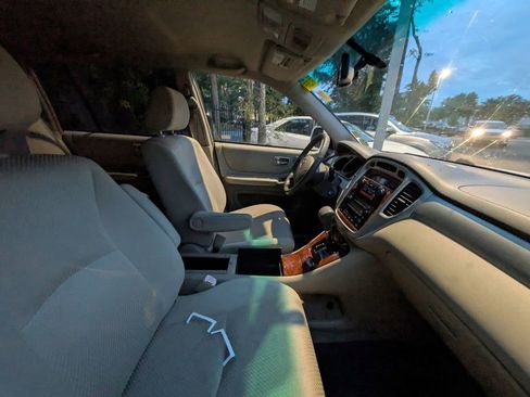 Used 2007 Toyota Highlander V6 image 10