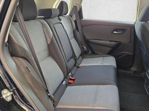 Used 2021 Nissan Rogue SV FWD image 19