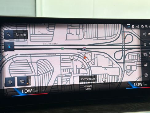 Certified 2023 BMW i4 eDrive35 RWD image 24