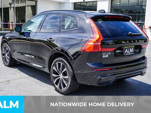 Used 2024 Volvo XC60 B5 Plus AWD/4WD image 4