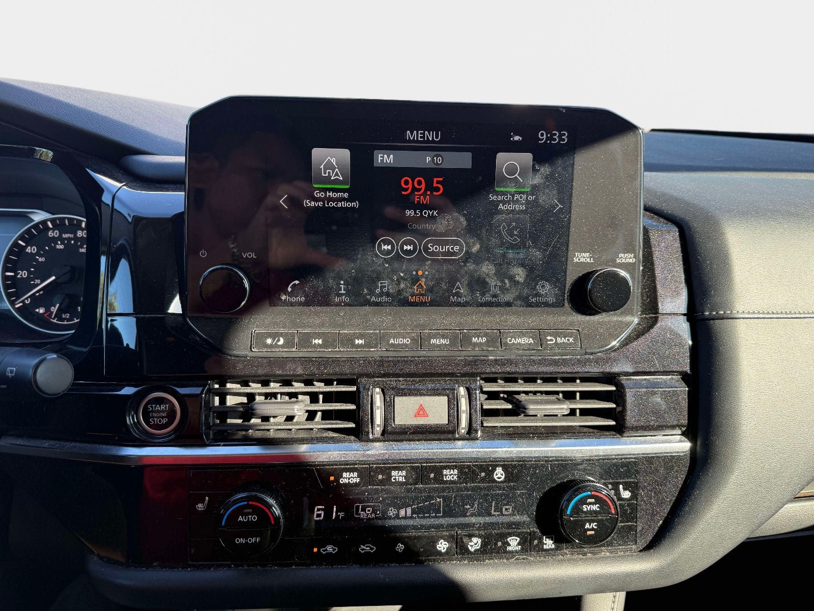 Used 2022 Nissan Pathfinder SL AWD/4WD image 15