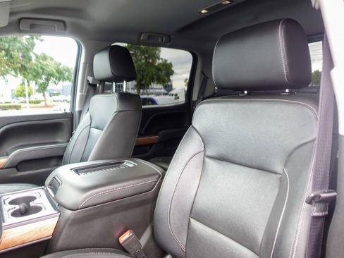 Used 2019 Chevrolet Silverado 3500 LTZ w/ Duramax Plus Package image 23