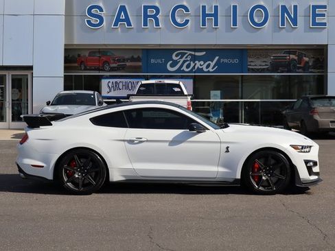 Used 2022 Ford Mustang Shelby GT500 w/ Carbon Fiber Track Pack image 2