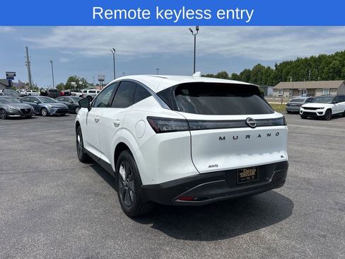 Used 2025 Nissan Murano SL AWD/4WD image 6