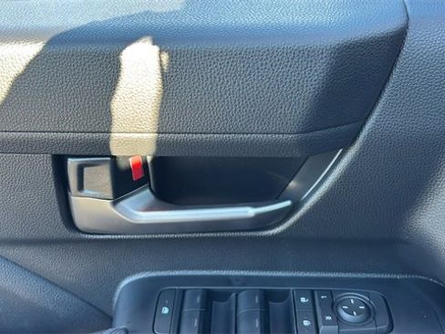 New 2025 Toyota Tacoma TRD Sport image 9