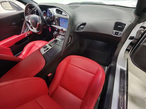 Used 2017 Chevrolet Corvette Grand Sport image 12
