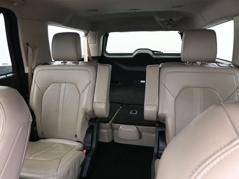 Used 2024 Ford Expedition Max Limited image 36